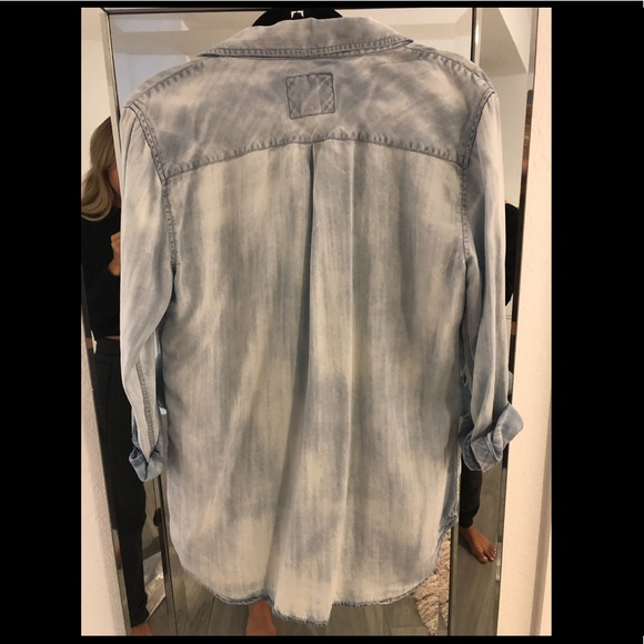 Rails light wash denim button up shirt - Picture 3 of 3